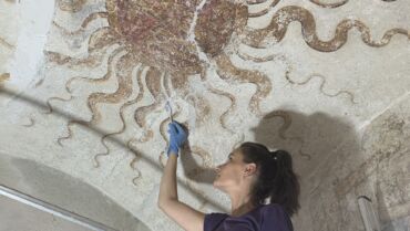 Restauri degli affreschi nell’ingresso della Cappella Grimaldi